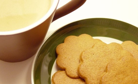 foto da receita Biscoito de ameixa e banana