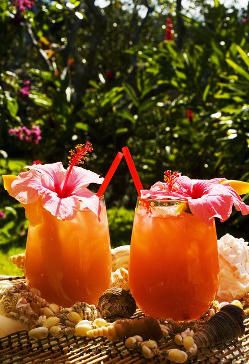 foto da receita Suco detox de gengibre,  cardamomo e hibisco