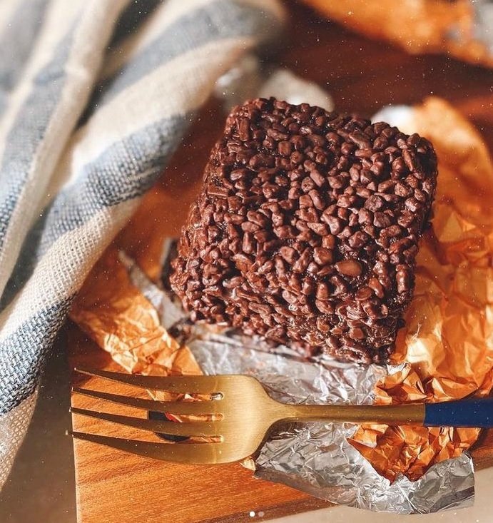 foto da receita Bolo gelado de brigadeiro fit