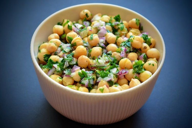 foto da receita Salada de grão de bico