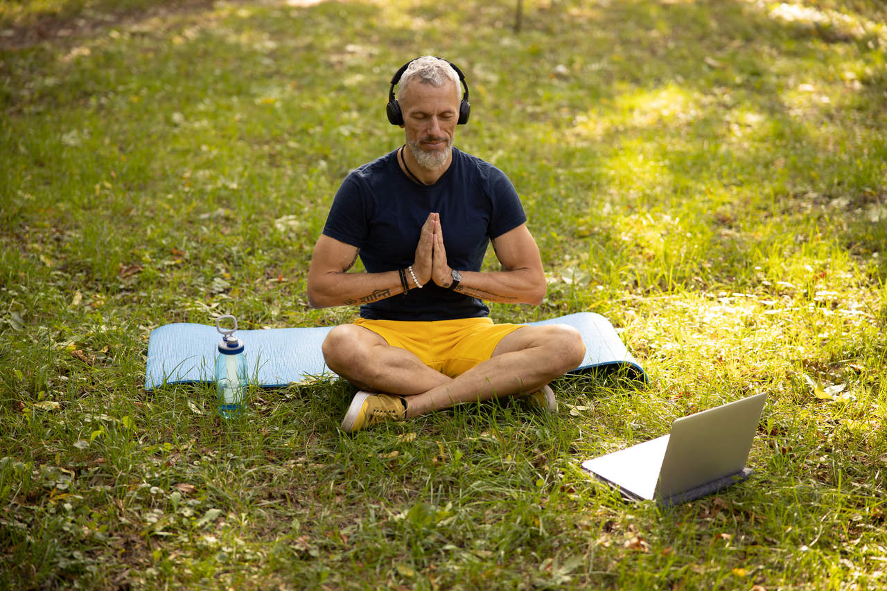 4 dicas de meditação para quem não consegue focar