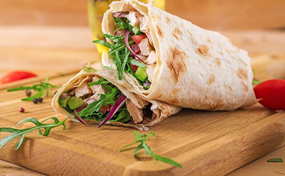 Receita com sobras de Natal: Wrap de peru desfiado