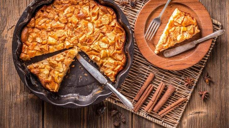 torta de maçã de frigideira