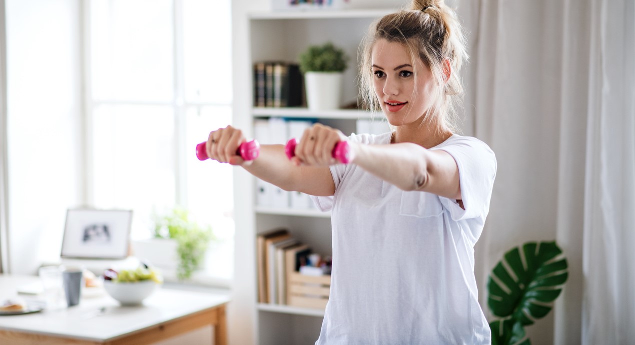 Saiba como evitar lesões treinando em casa