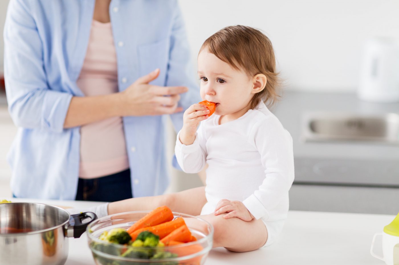 Método BLW: Como aplicá-lo na introdução alimentar dos bebês