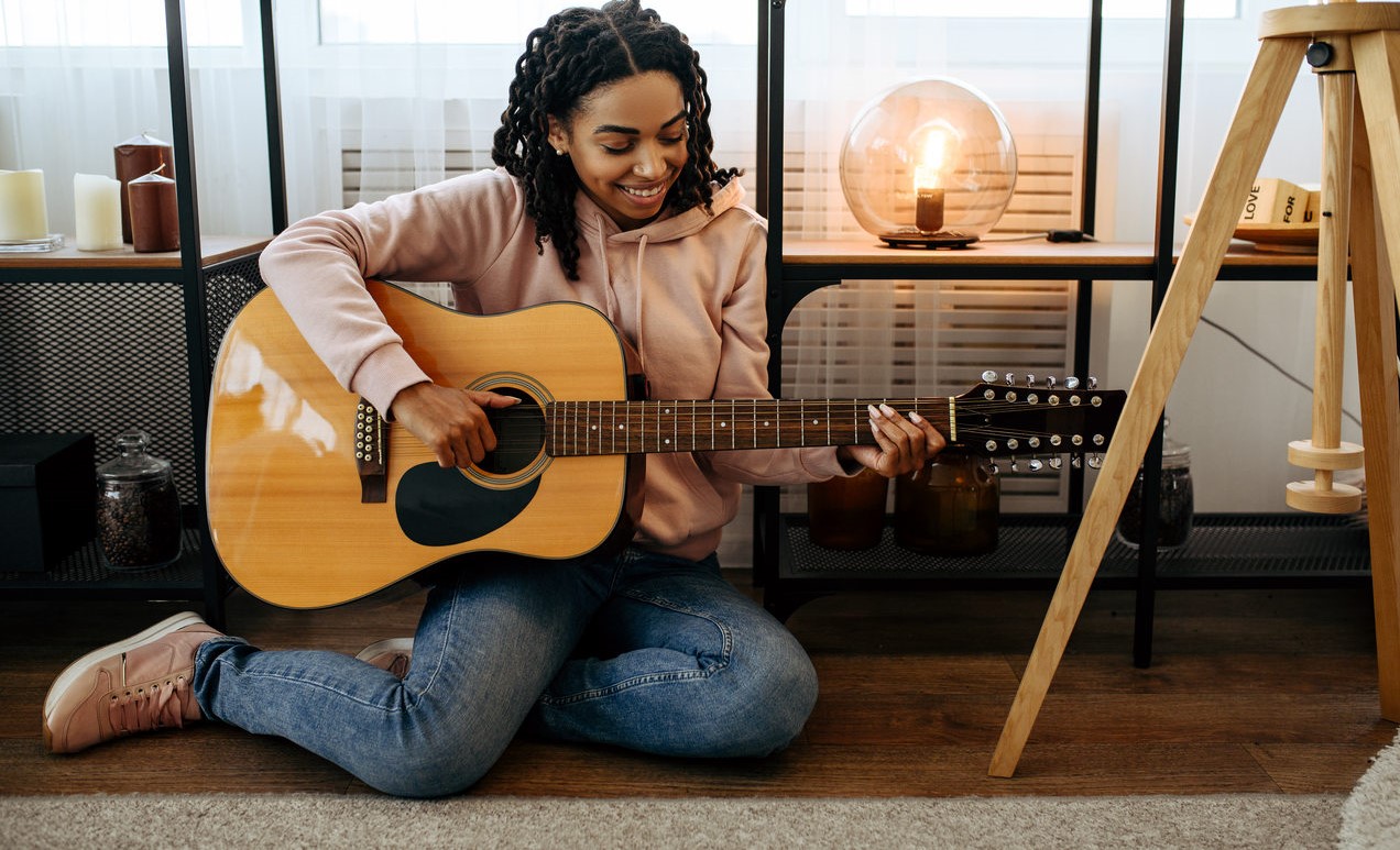 Tocar instrumento musical pode ajudar na saúde mental