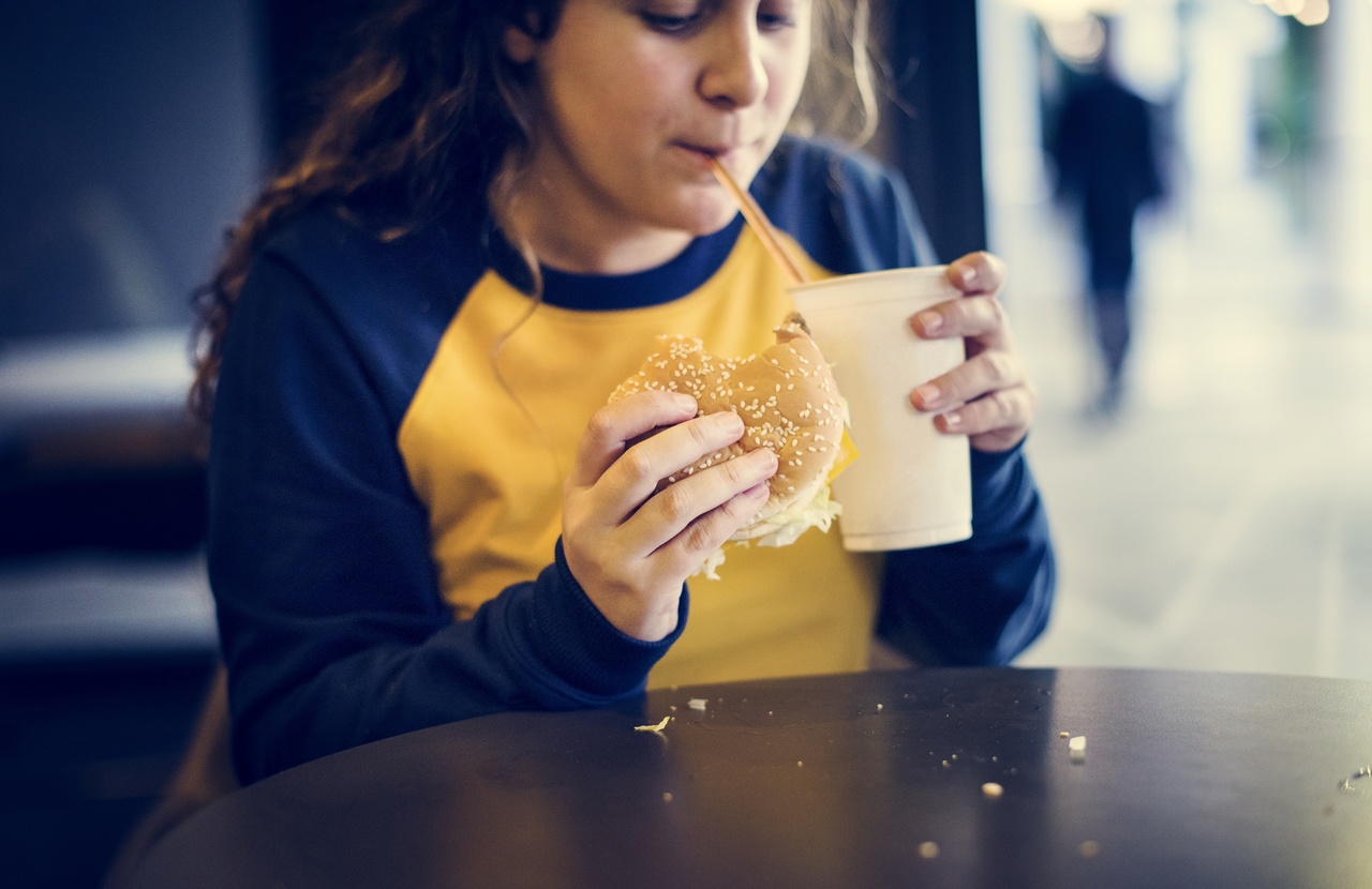 Obesidade infantil: Causas, riscos e como prevenir o problema