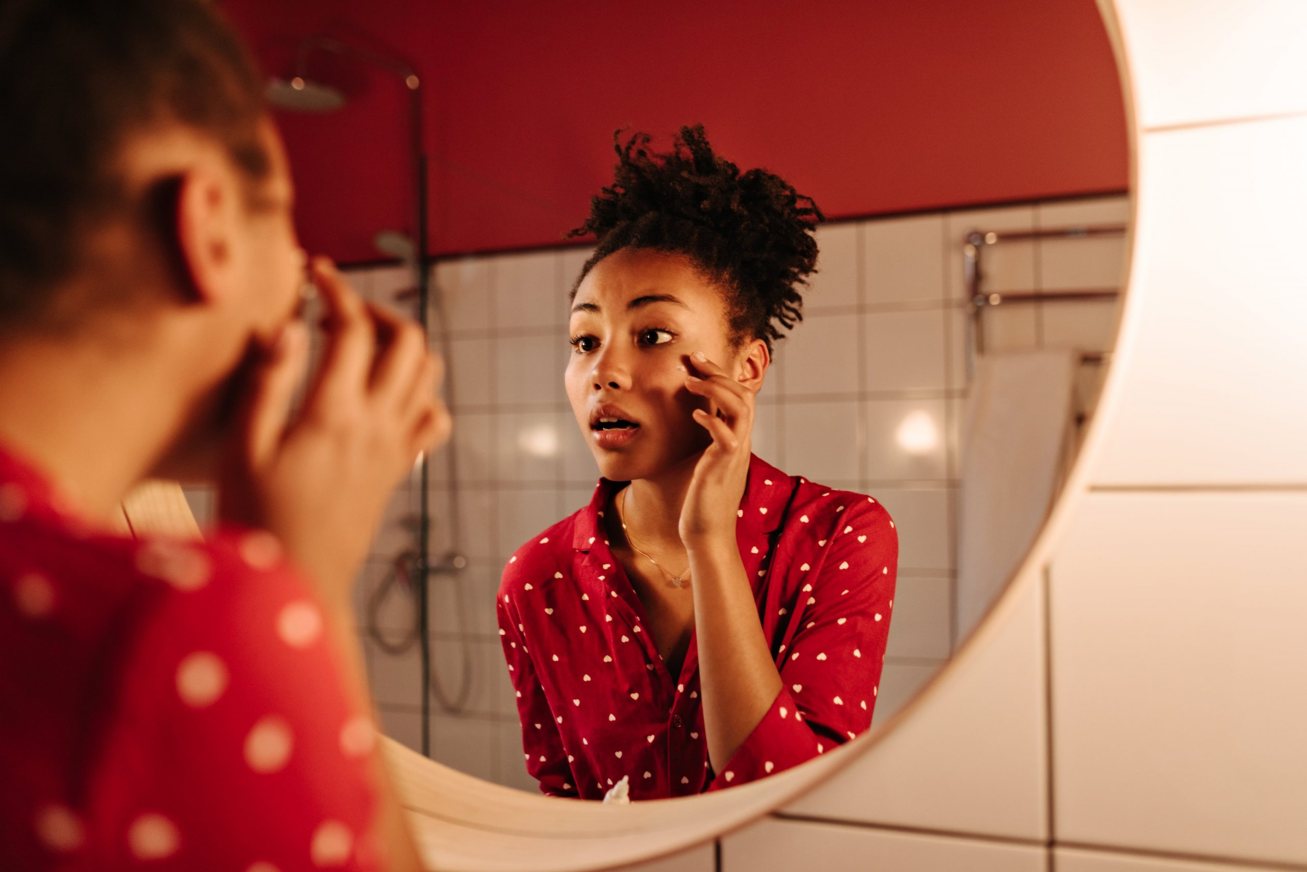 Dieta restritiva e beleza: O que um cardápio radical causa na pele, no cabelo e nas unhas