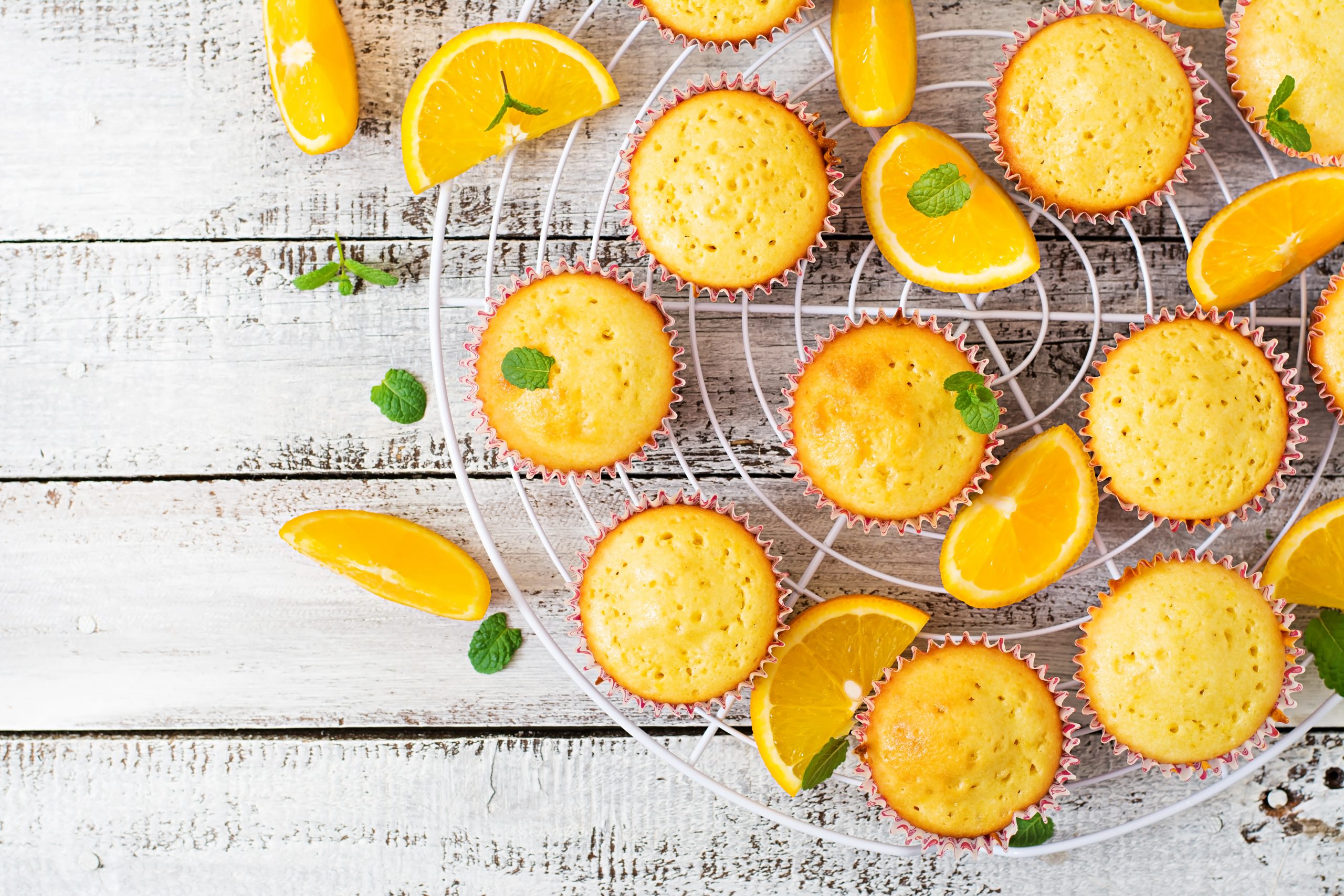 Receita de muffin de laranja com acerola para seus lanches intermediários!