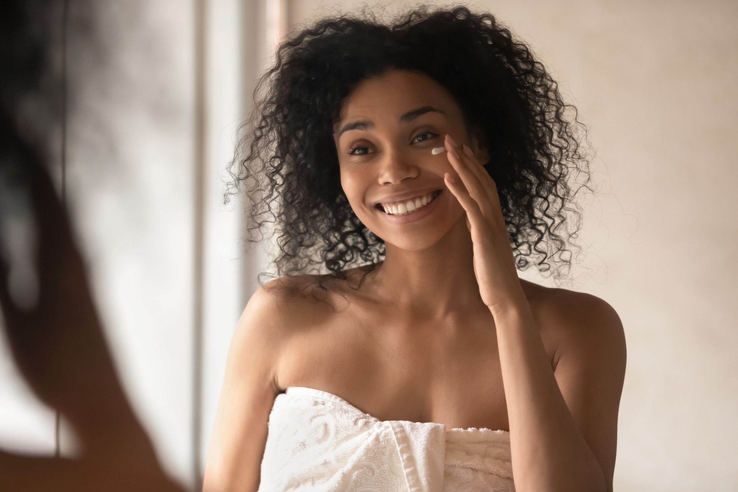 Saiba como cuidar da pele durante a menopausa