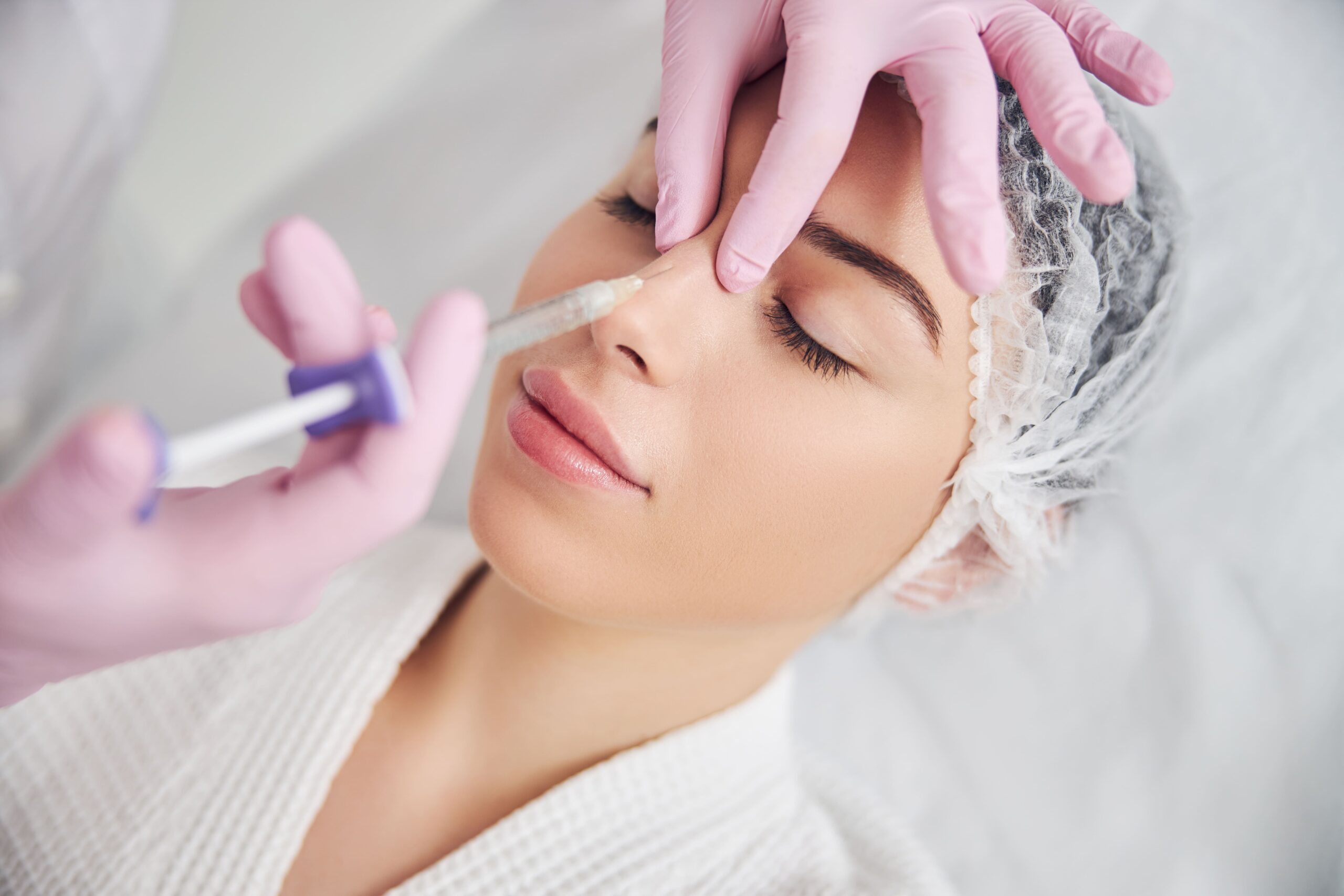 Rinoplastia e rinomodelação: conheça as diferenças entre cada uma