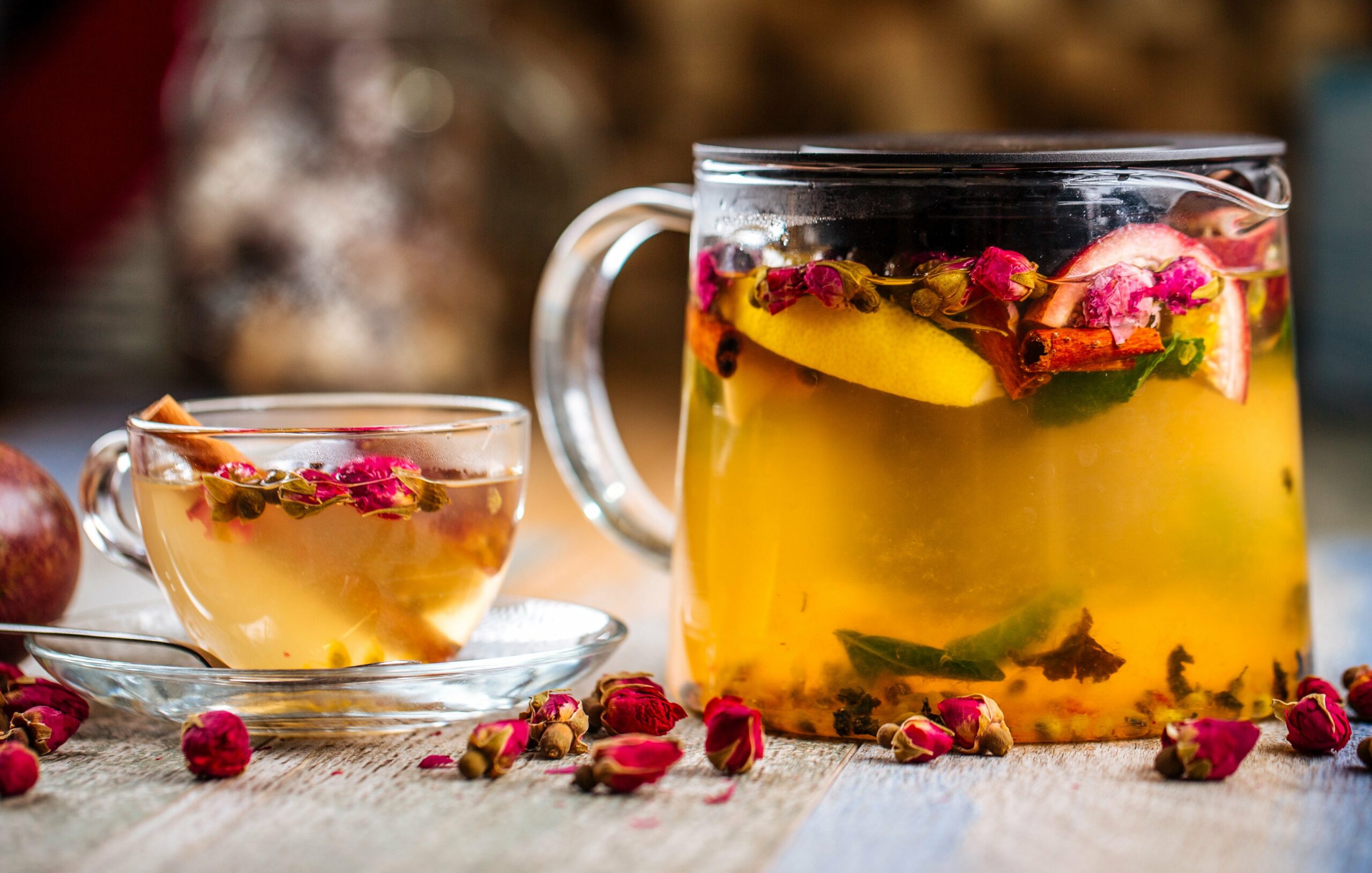 Suchá de canela com maracujá emagrece? Conheça a bebida