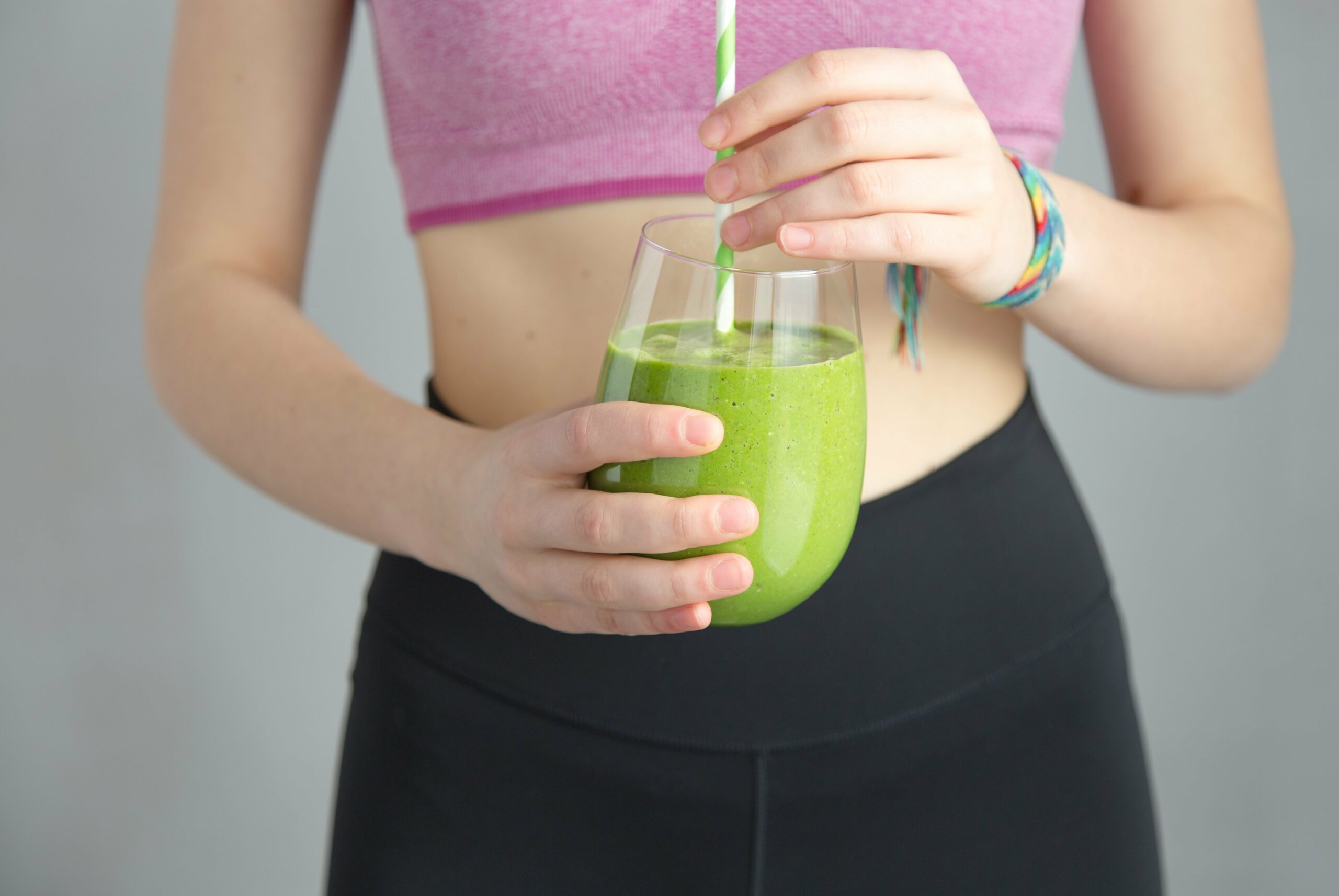 Suco de inhame com couve emagrece? Saiba mais sobre a bebida