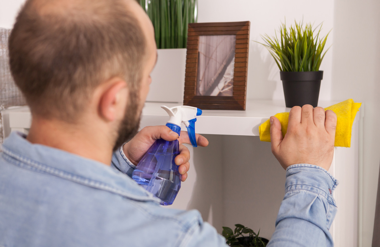 Poeira em casa: dicas para diminuir o problema e melhorar o ar