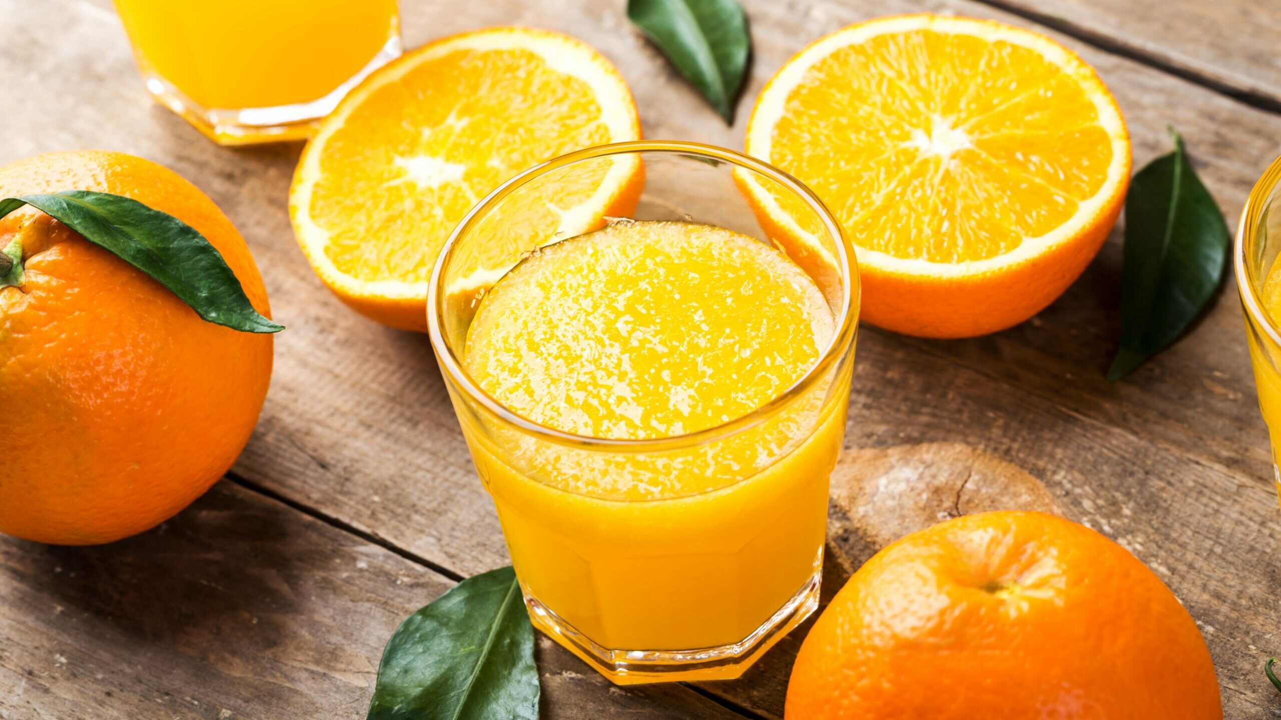 Suco de berinjela com laranja para emagrecer