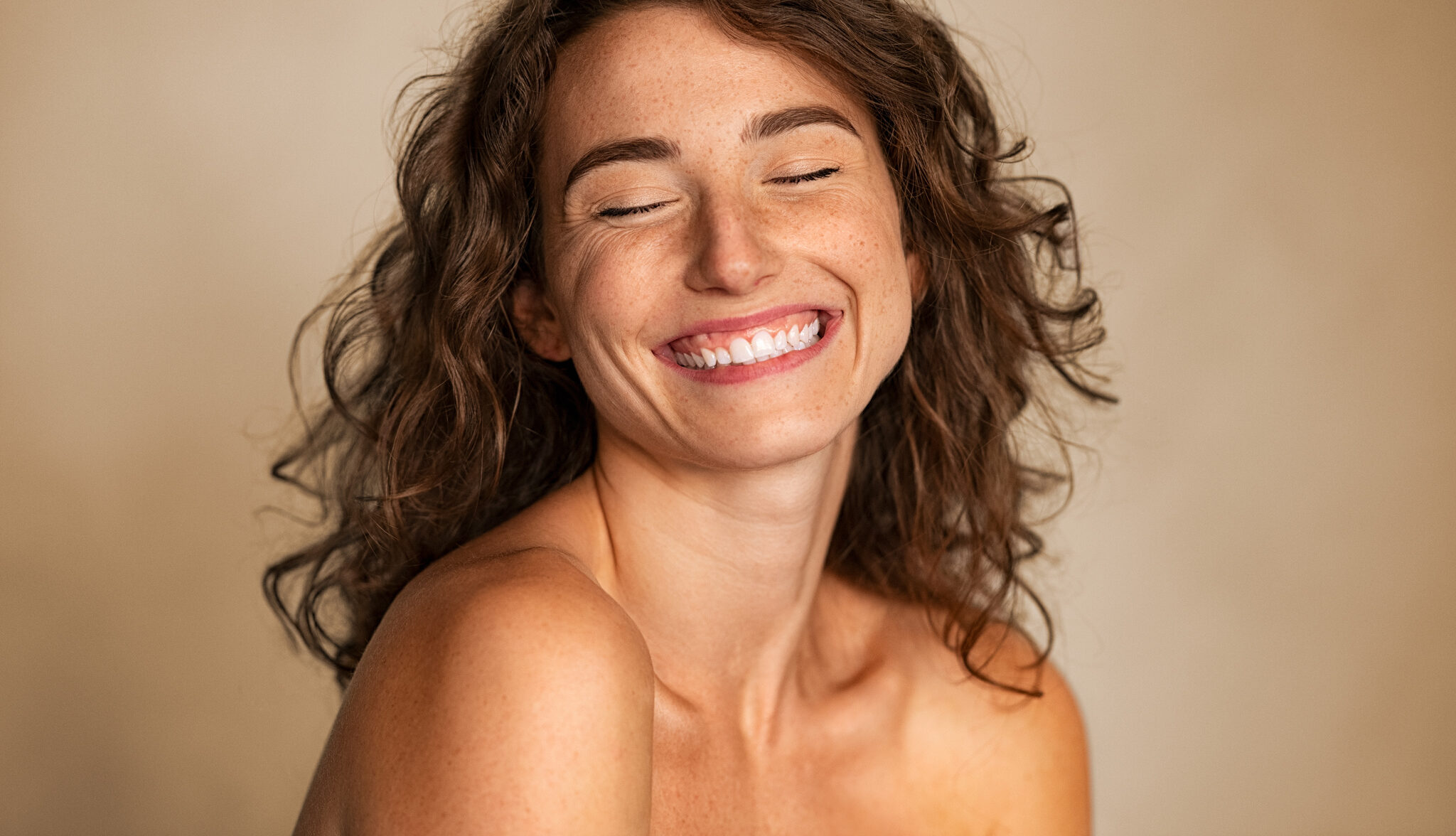 Cabelo misto: conheça suas características e principais cuidados