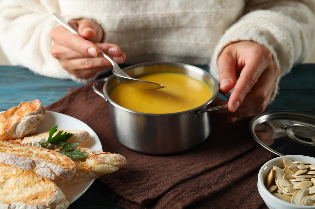 Sopa é calórica? Como deixar qualquer receita mais leve