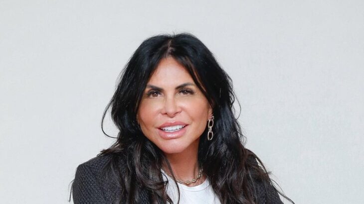 excesso de pelos no corpo feminino